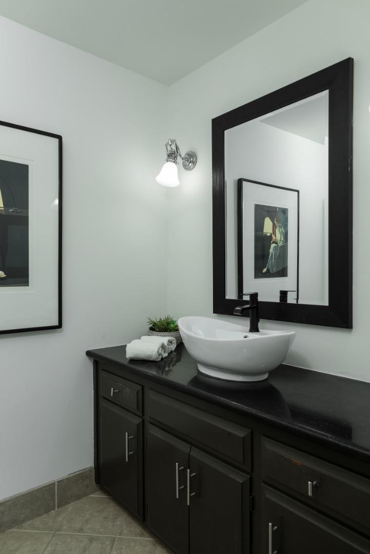 1898 Meridian AVE 28