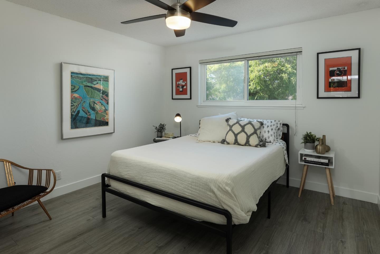 1898 Meridian AVE 28