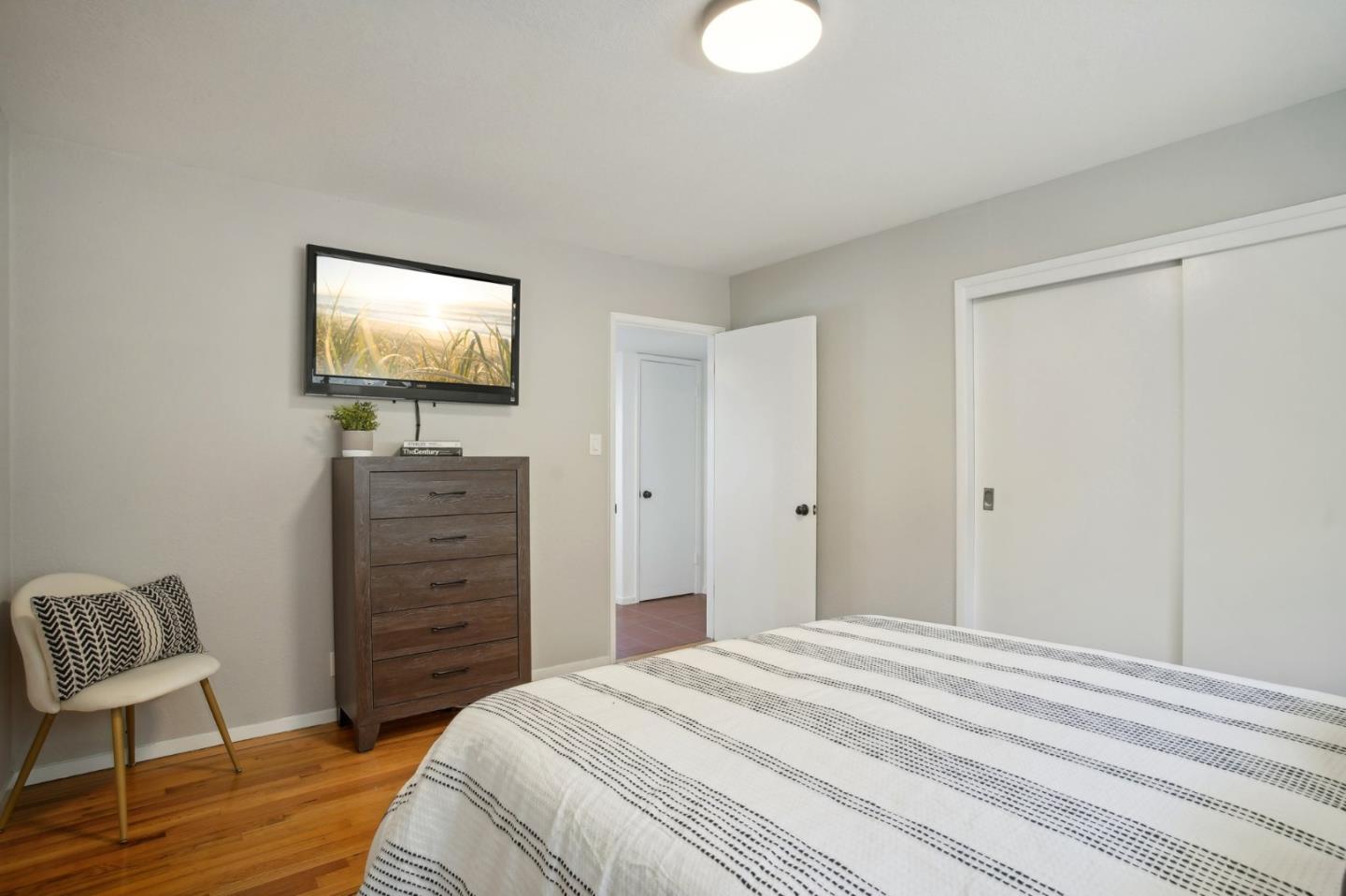 11375 Chula Vista AVE