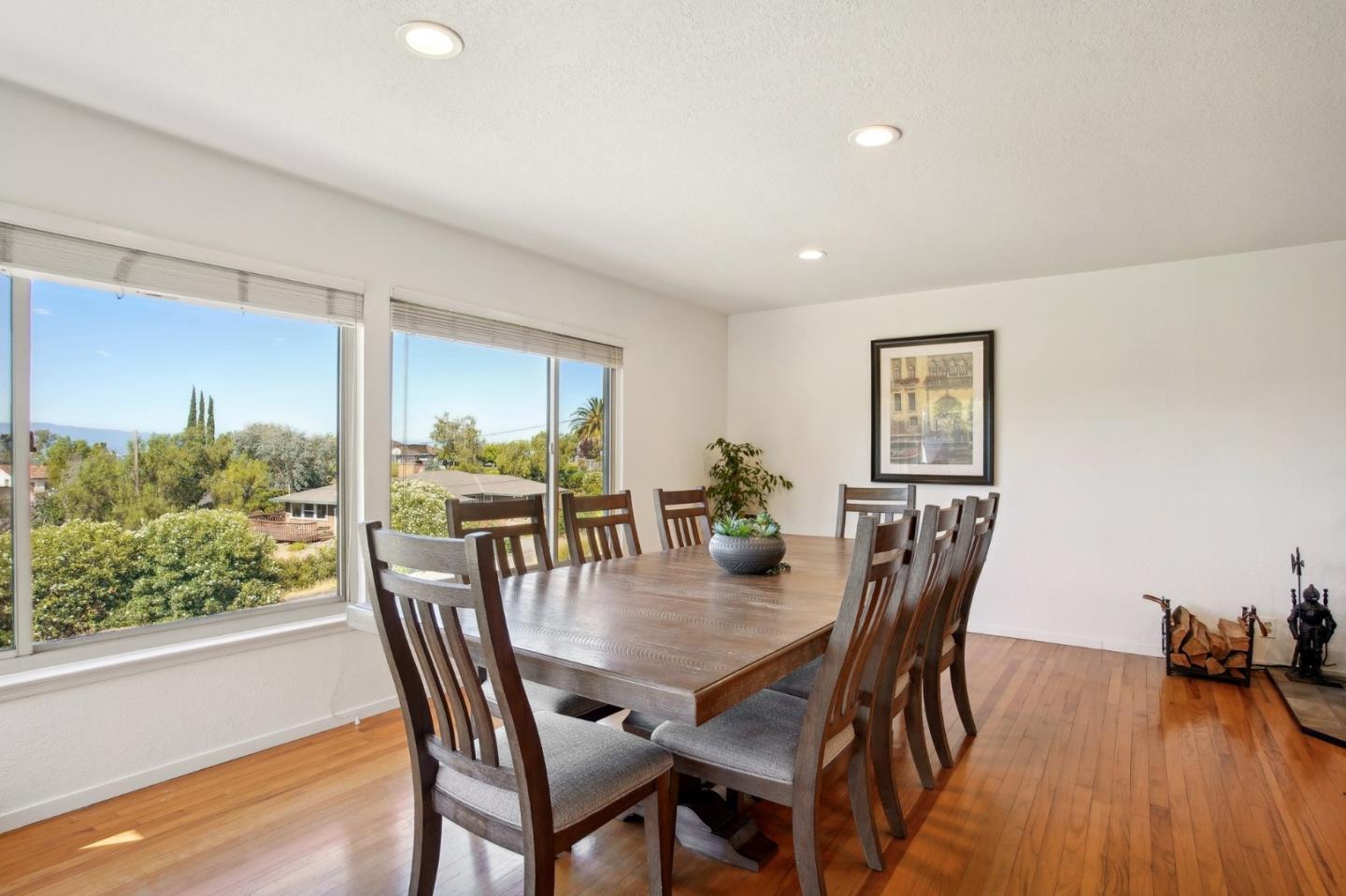 11375 Chula Vista AVE