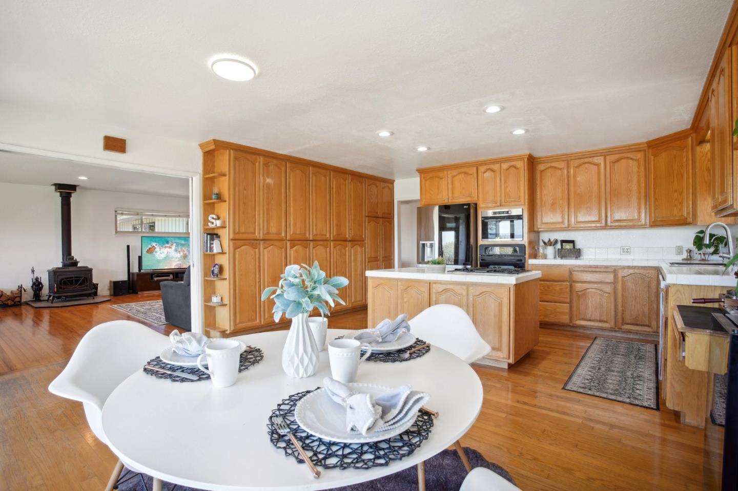 11375 Chula Vista AVE