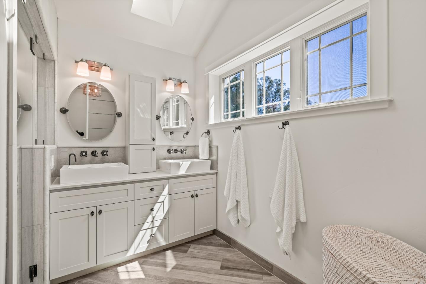 130 Harmony CT