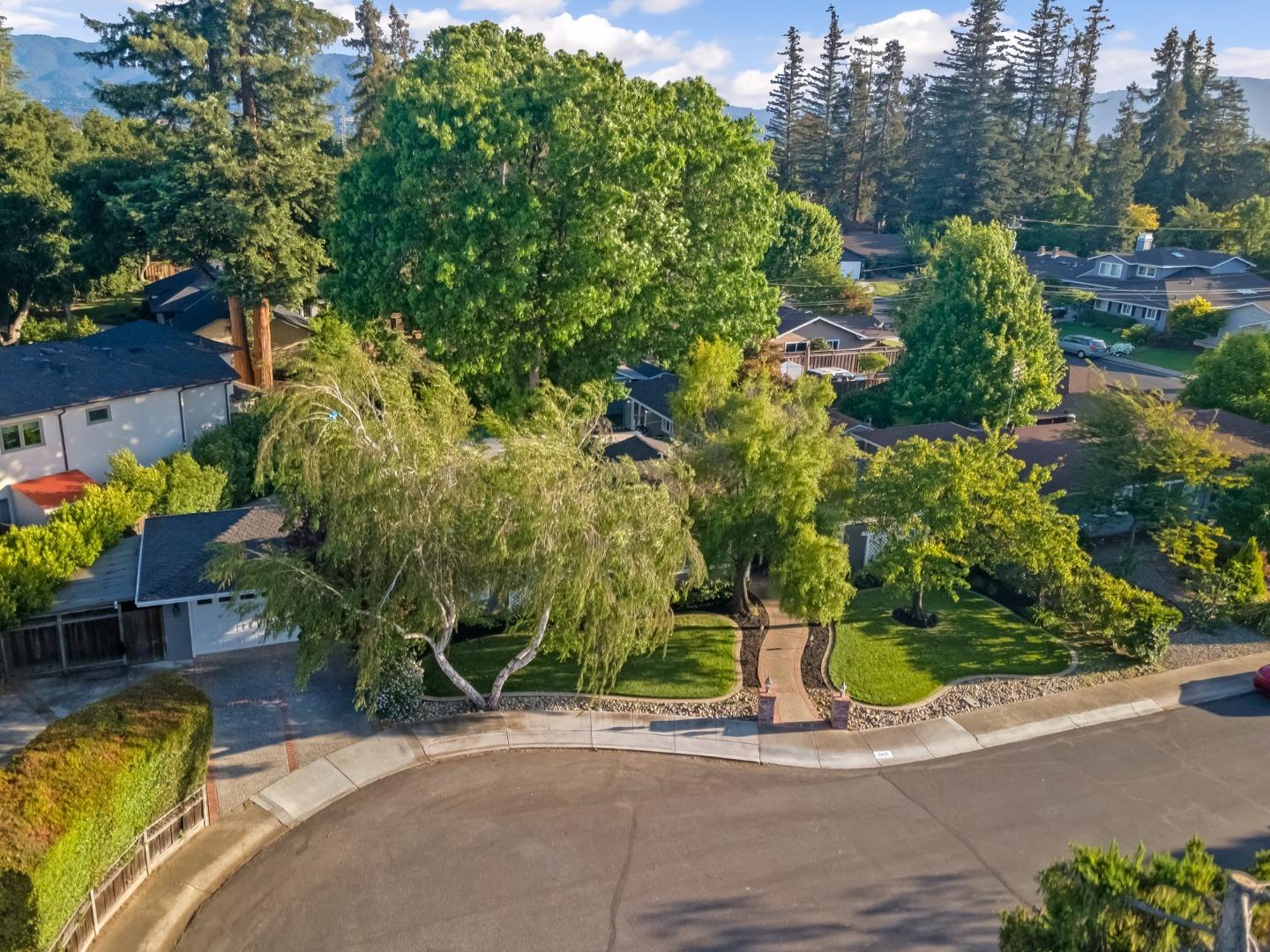 1416 Cameo DR