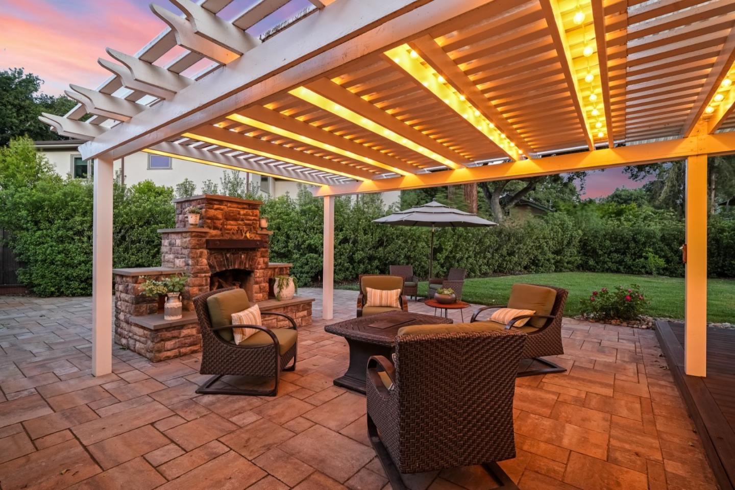 1416 Cameo DR