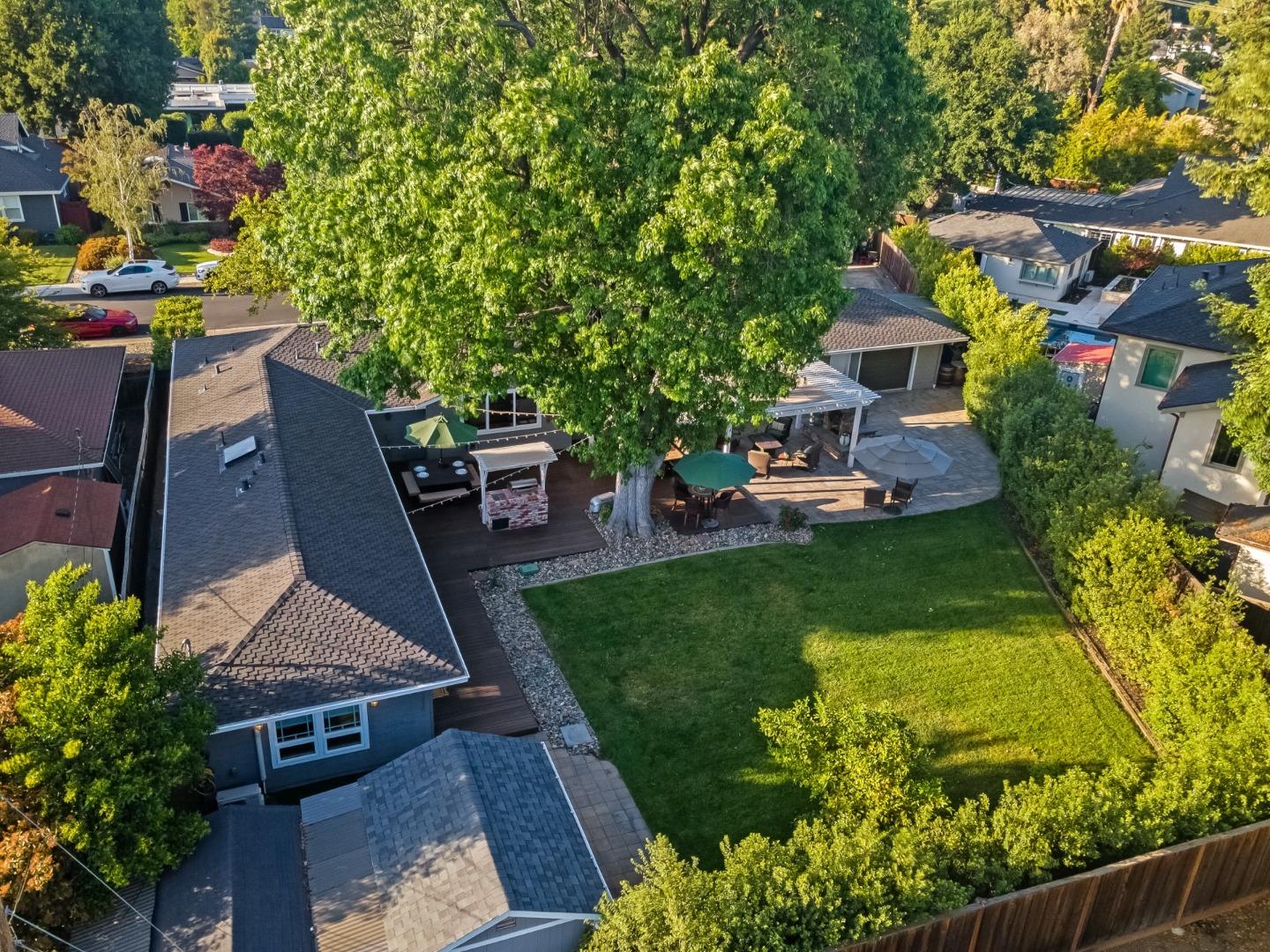 1416 Cameo DR