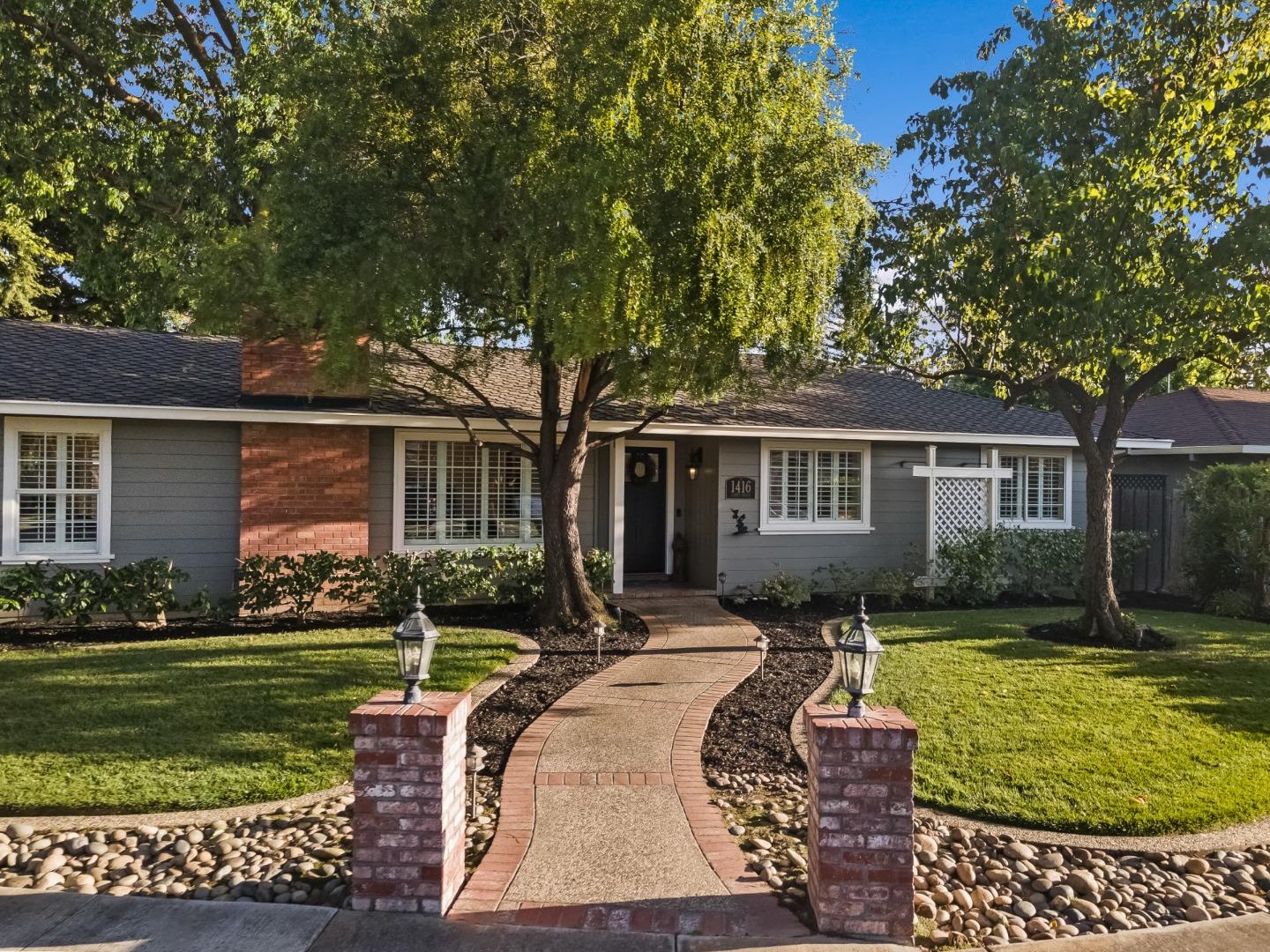 1416 Cameo DR