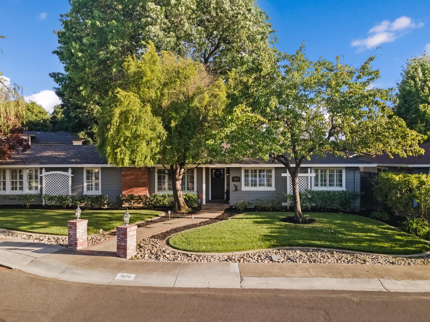1416 Cameo DR