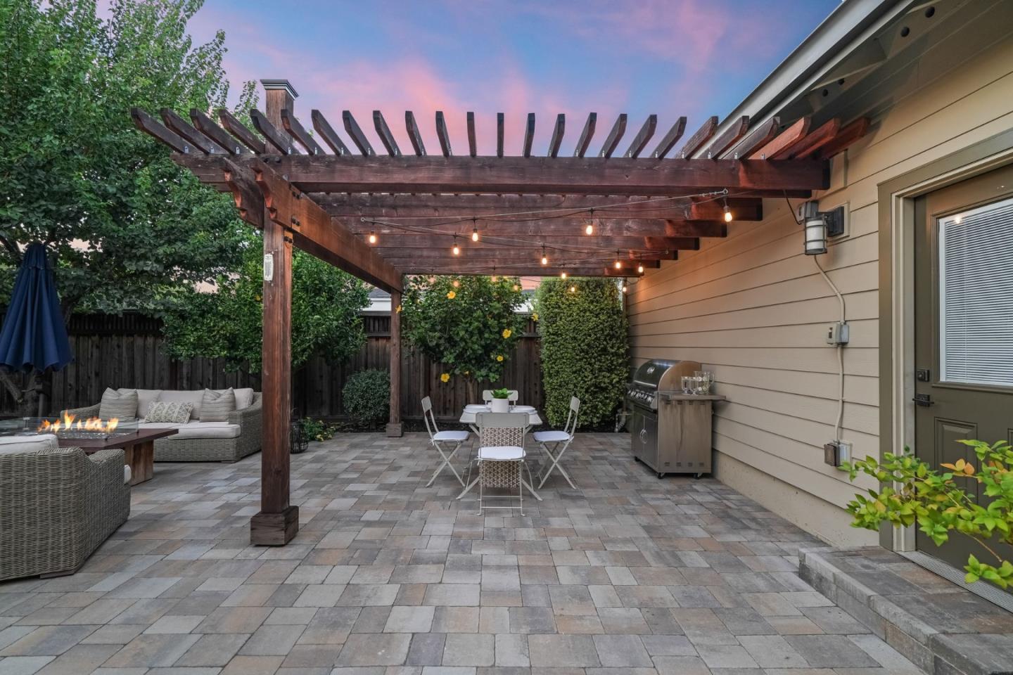 1785 Santa Barbara Drive