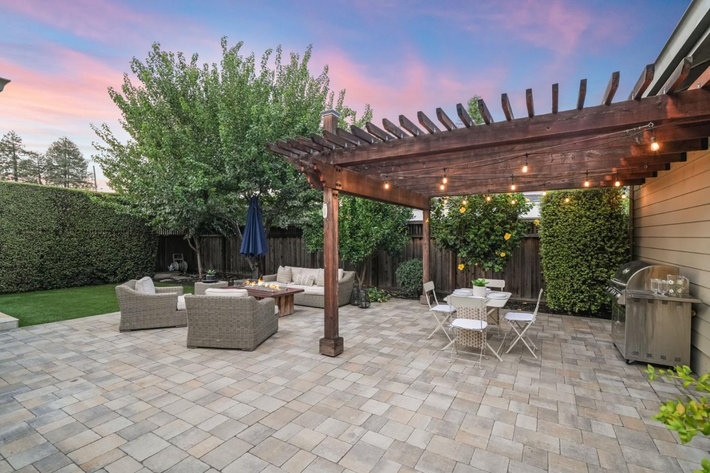 1785 Santa Barbara Drive