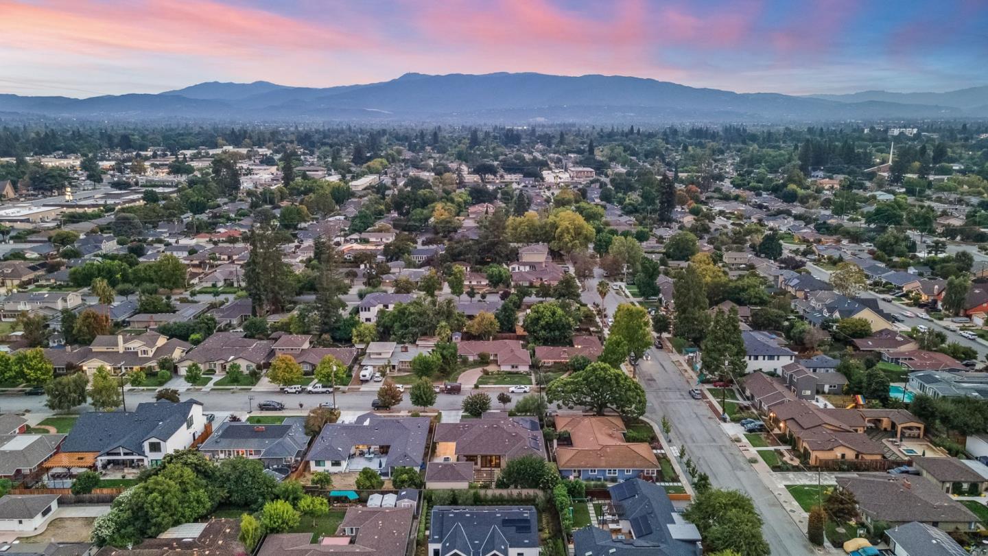 1785 Santa Barbara Drive