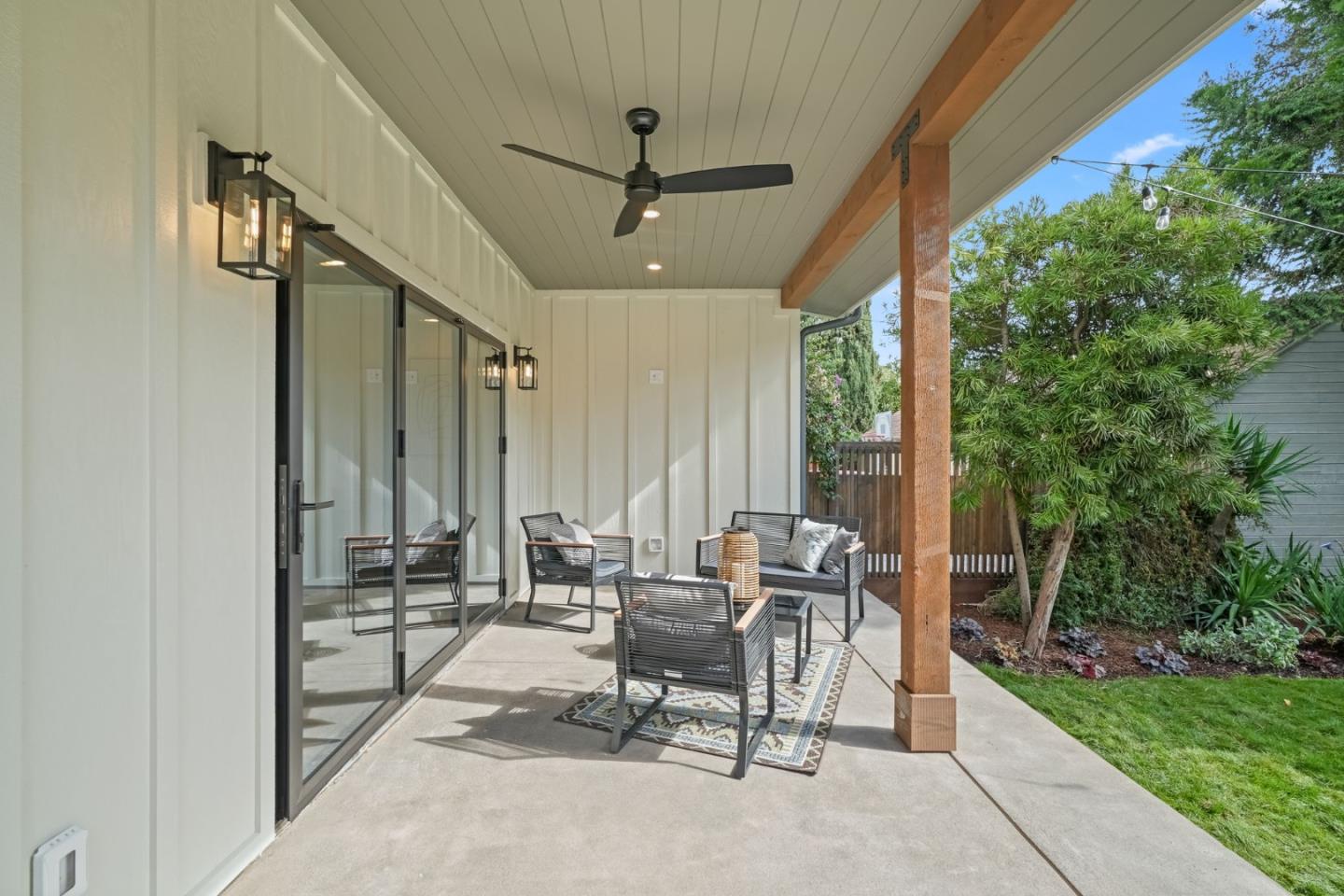 108 Glen Eyrie Avenue