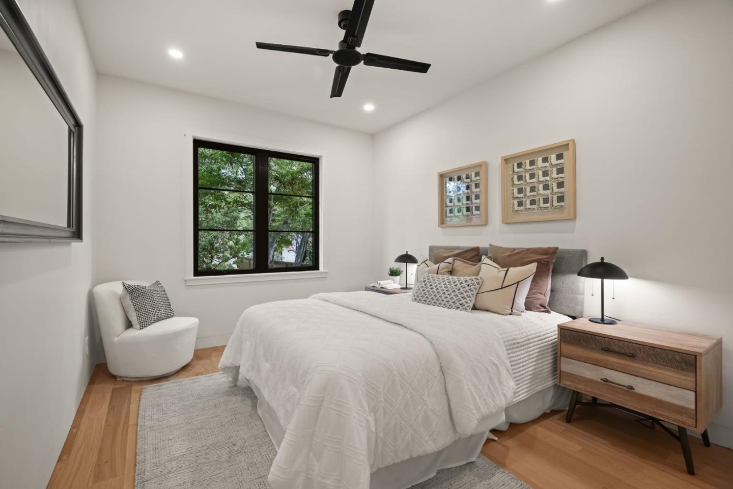 108 Glen Eyrie Avenue