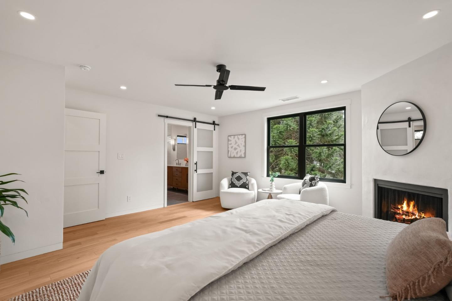 108 Glen Eyrie Avenue