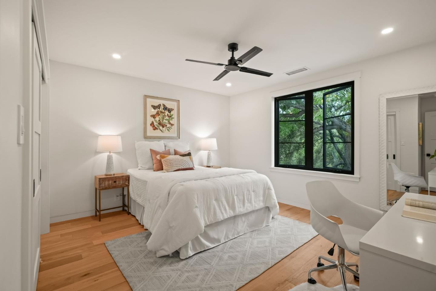 108 Glen Eyrie Avenue