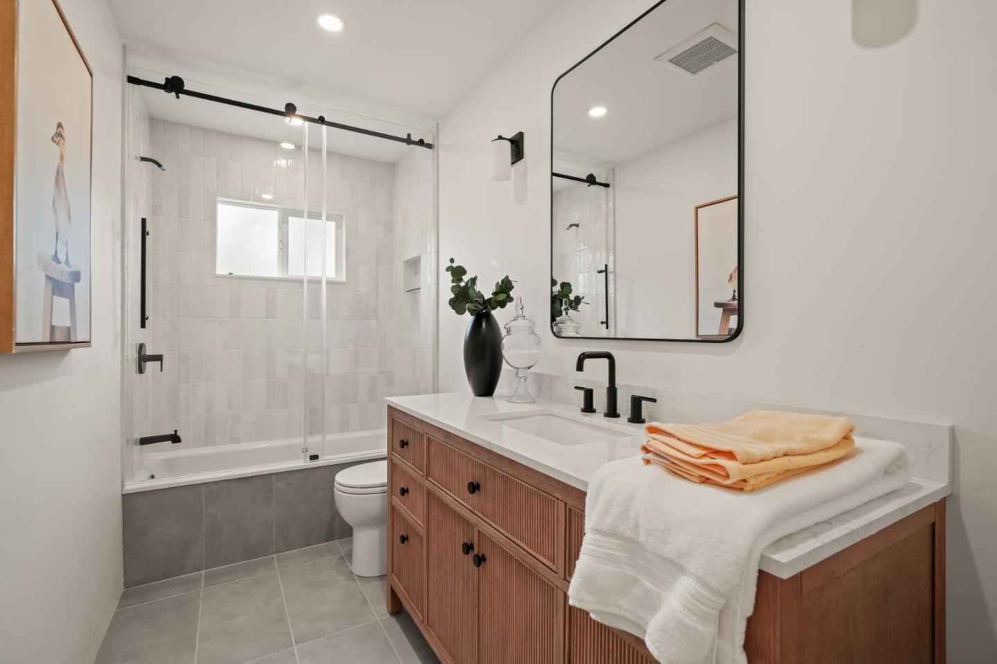 108 Glen Eyrie Avenue