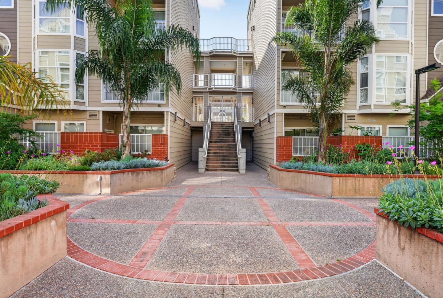 430 North 1st Street 303