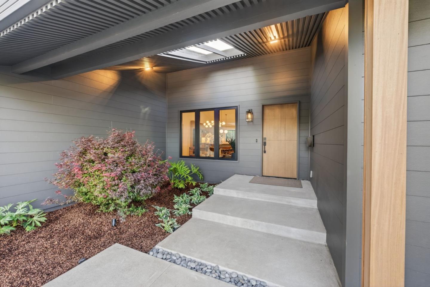 1733 Willow Creek Court