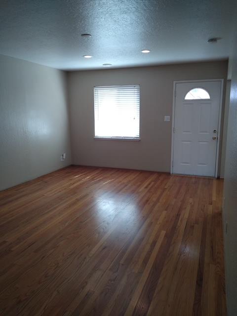 337 N Central AVE
