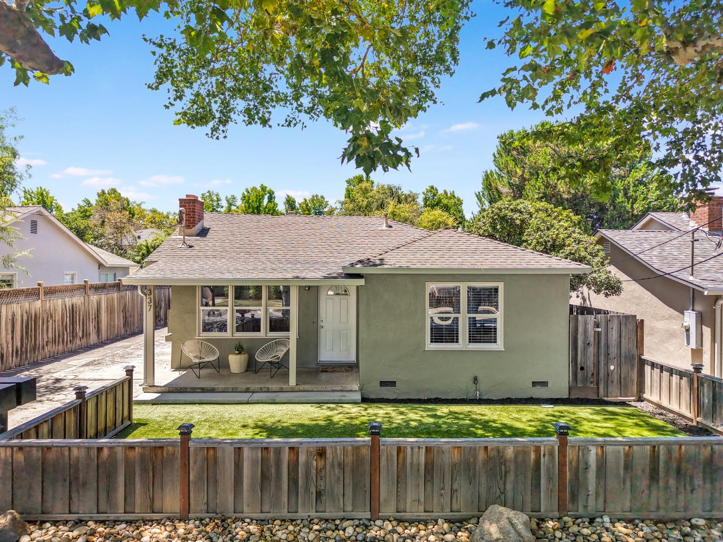 337 N Central AVE
