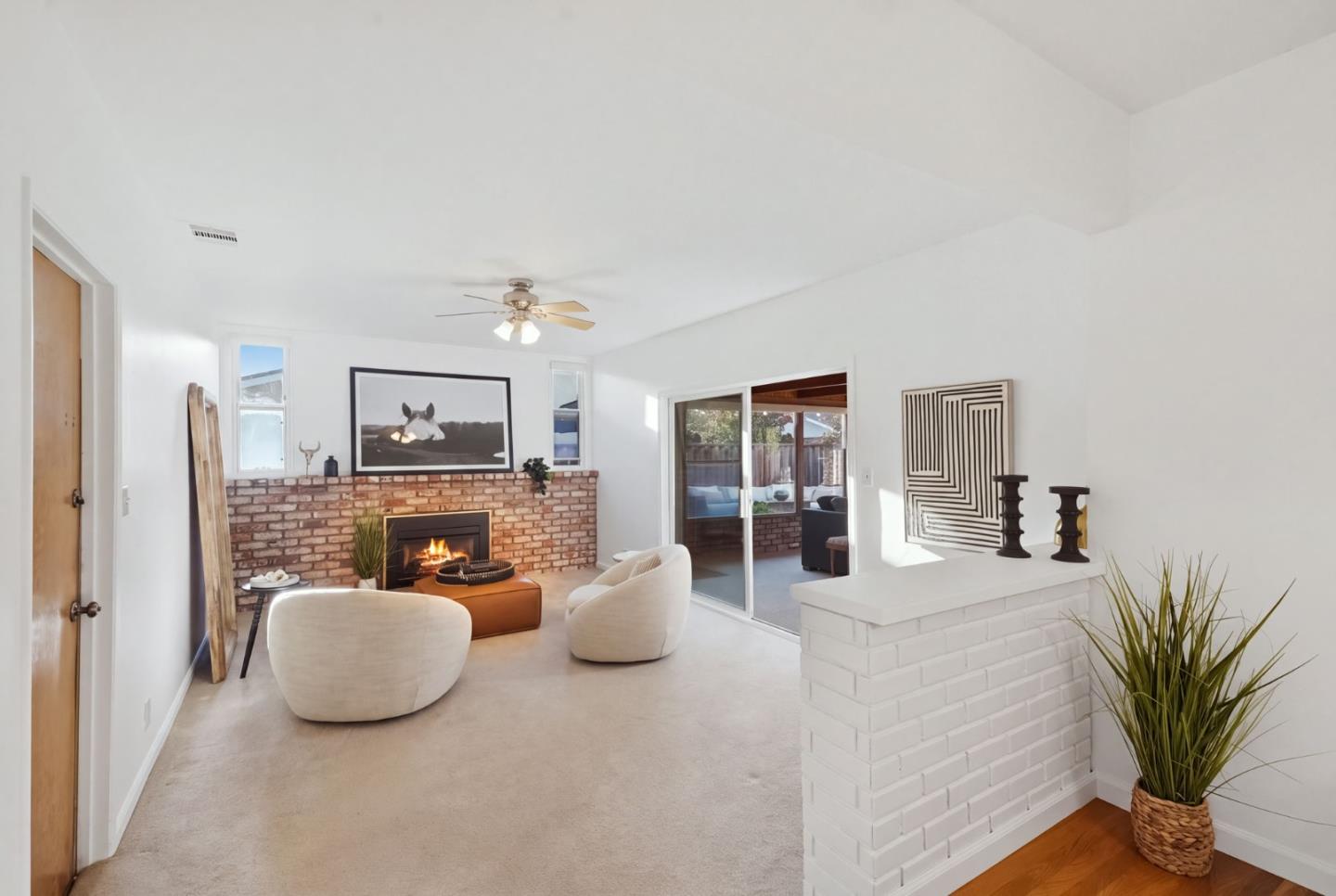 3305 Merrimac DR