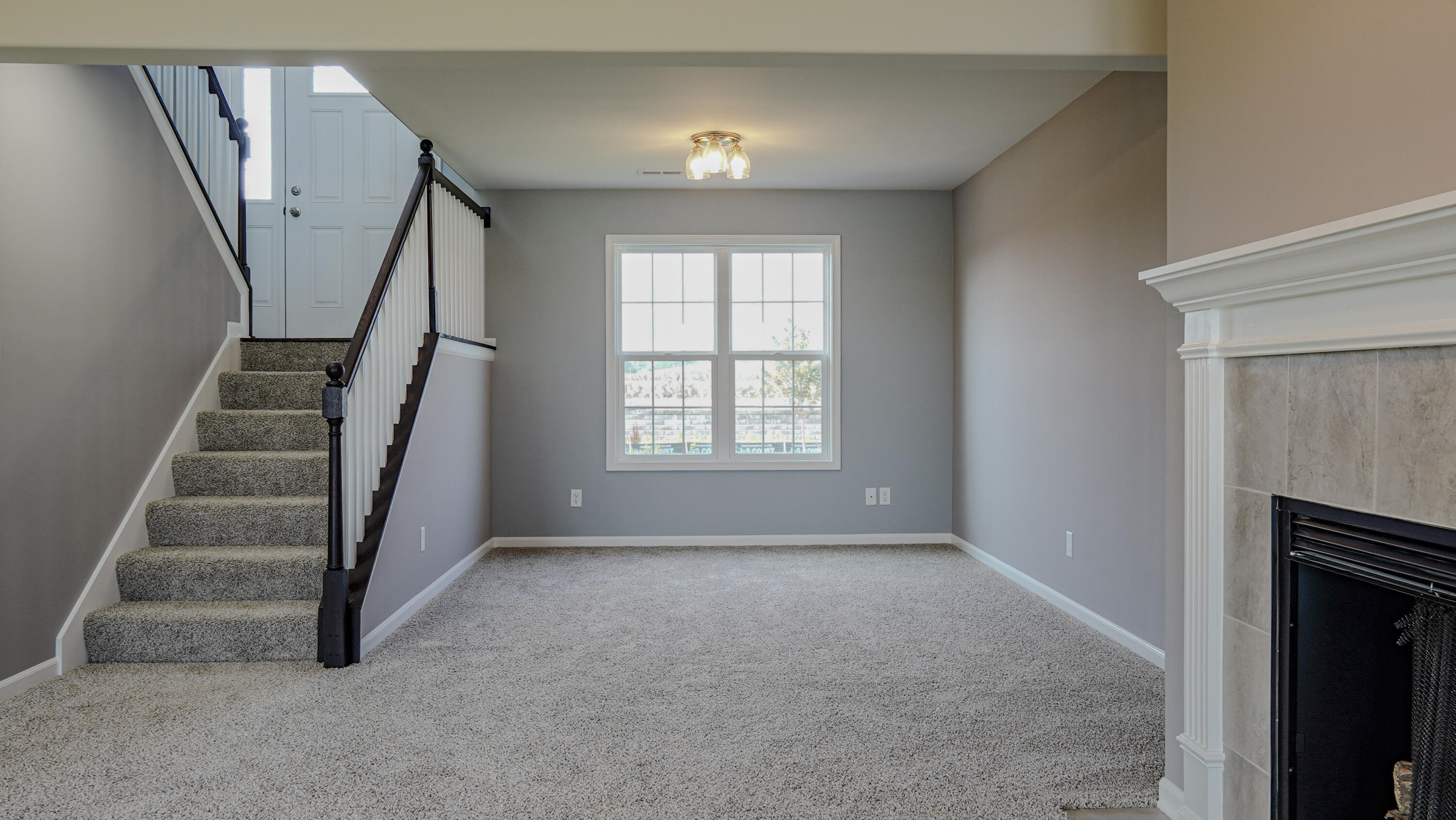 3040 W 84th Place N