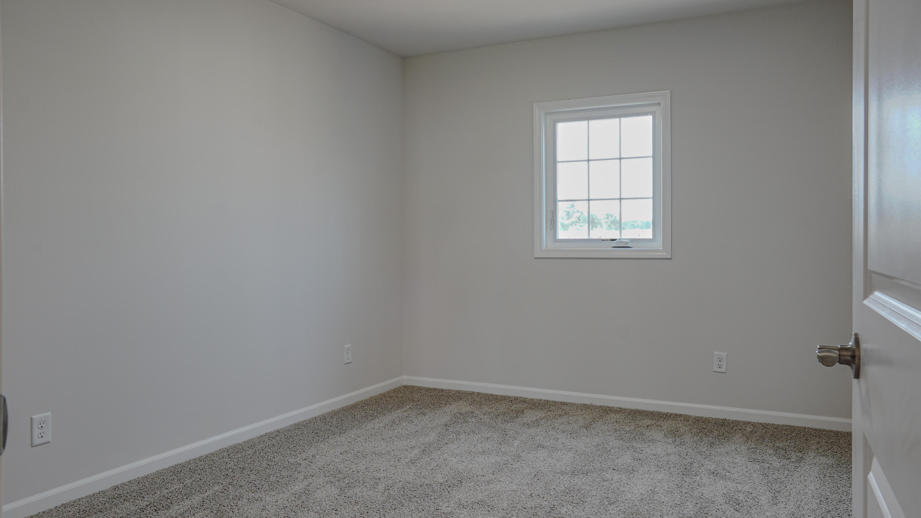 3040 W 84th Place N