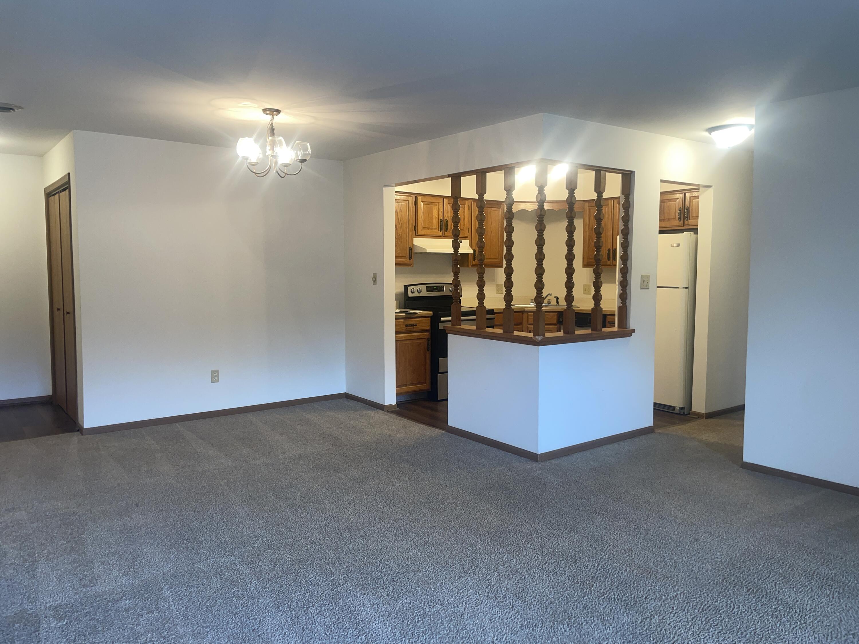 2049 45th Street Unit: 208