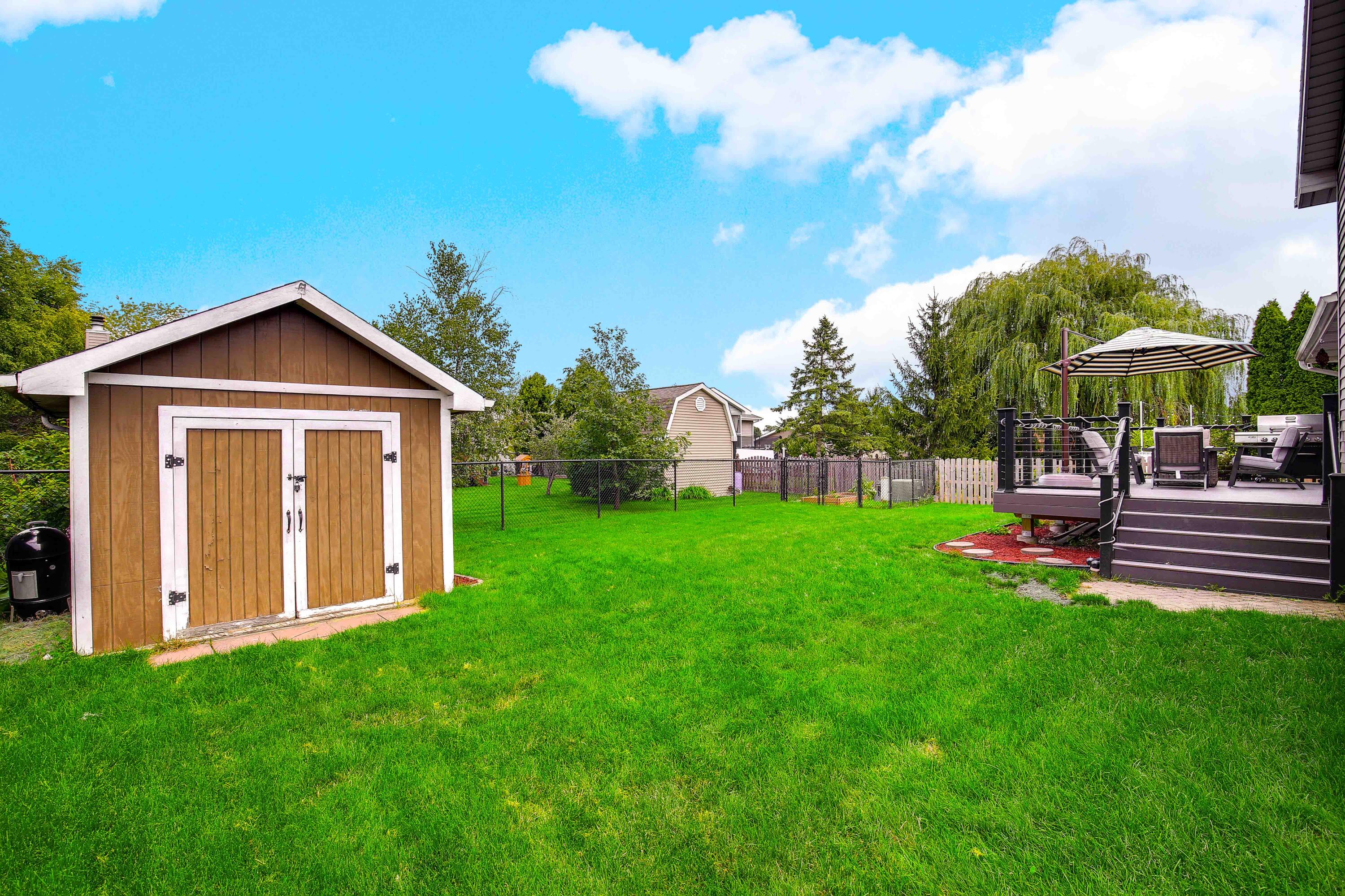 6912 W 86th Place