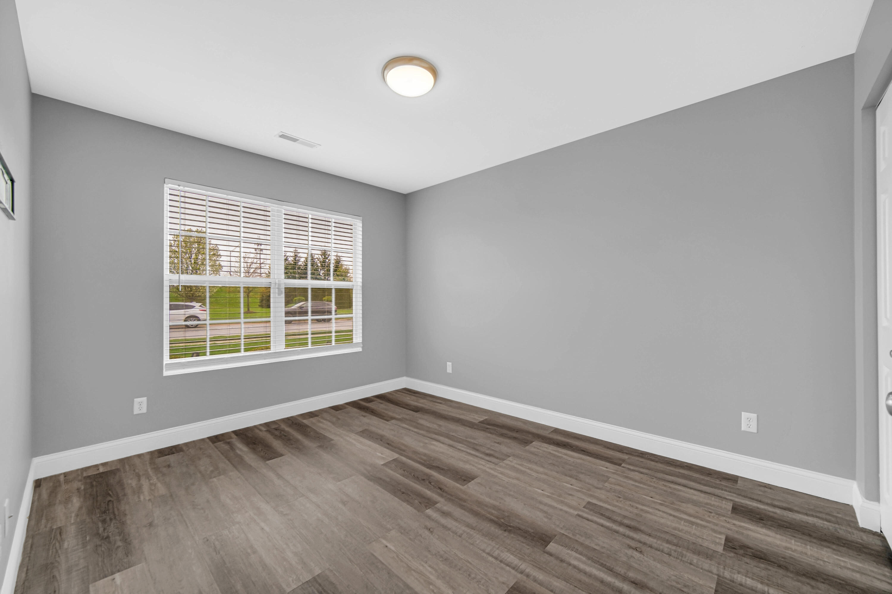 832 Flagstone Drive
