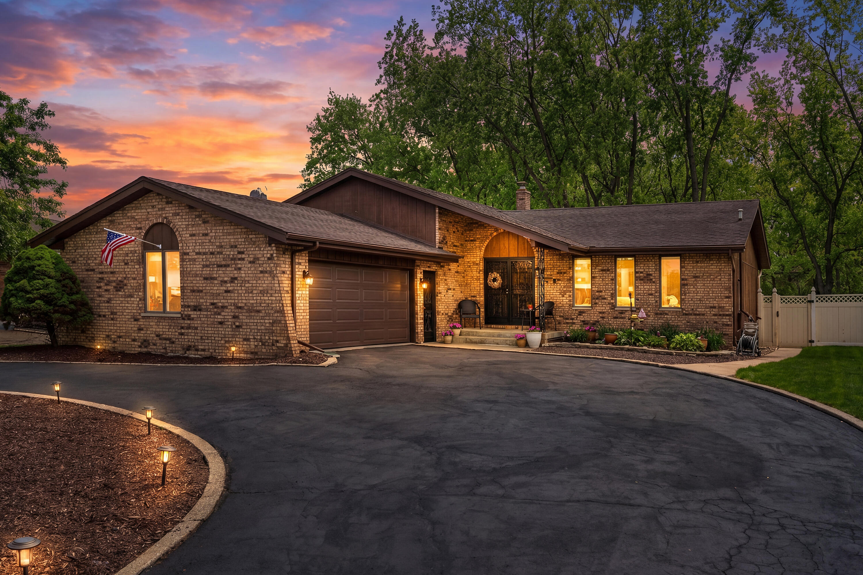 1148 Tamarack Place