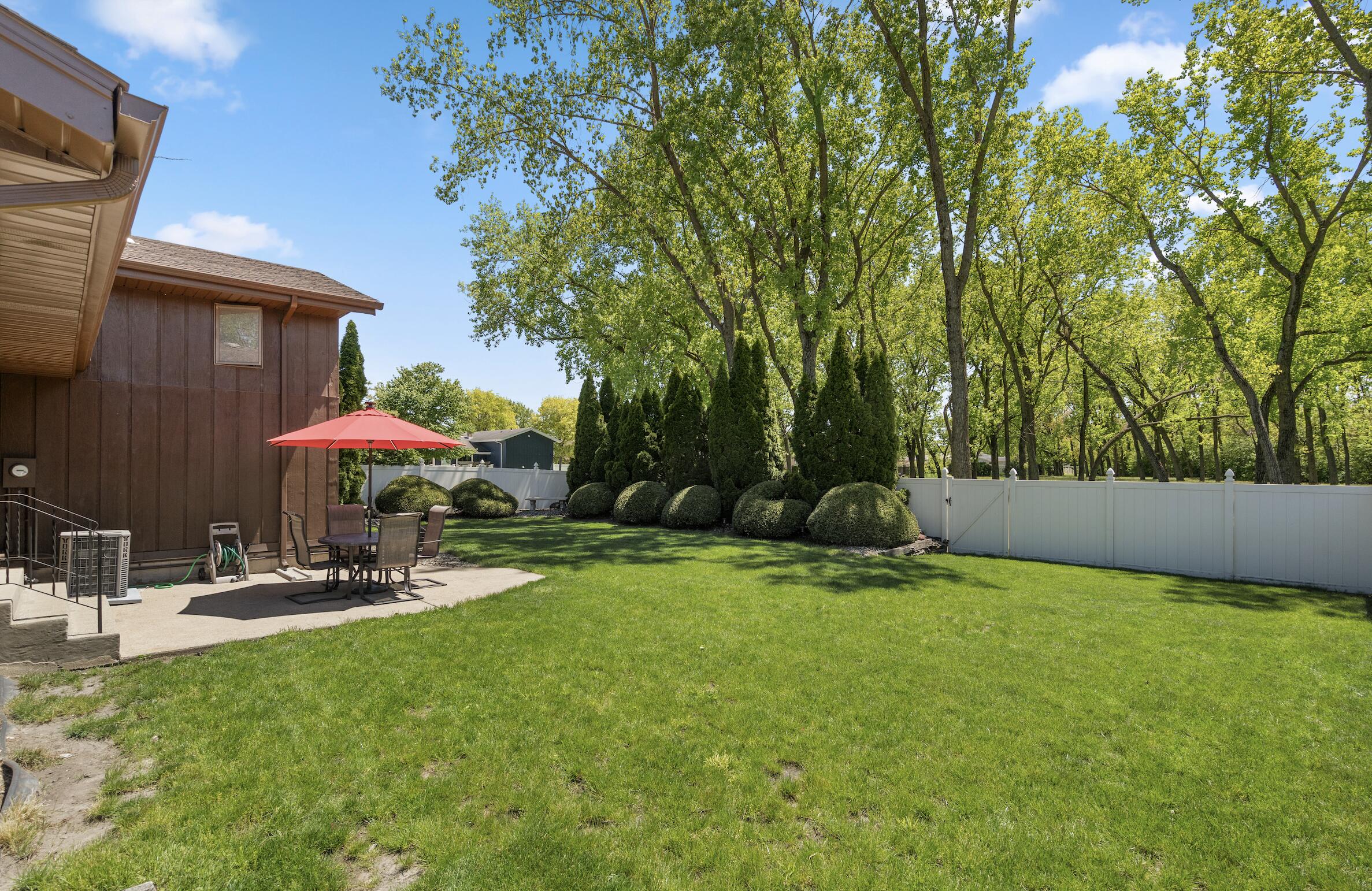 1148 Tamarack Place