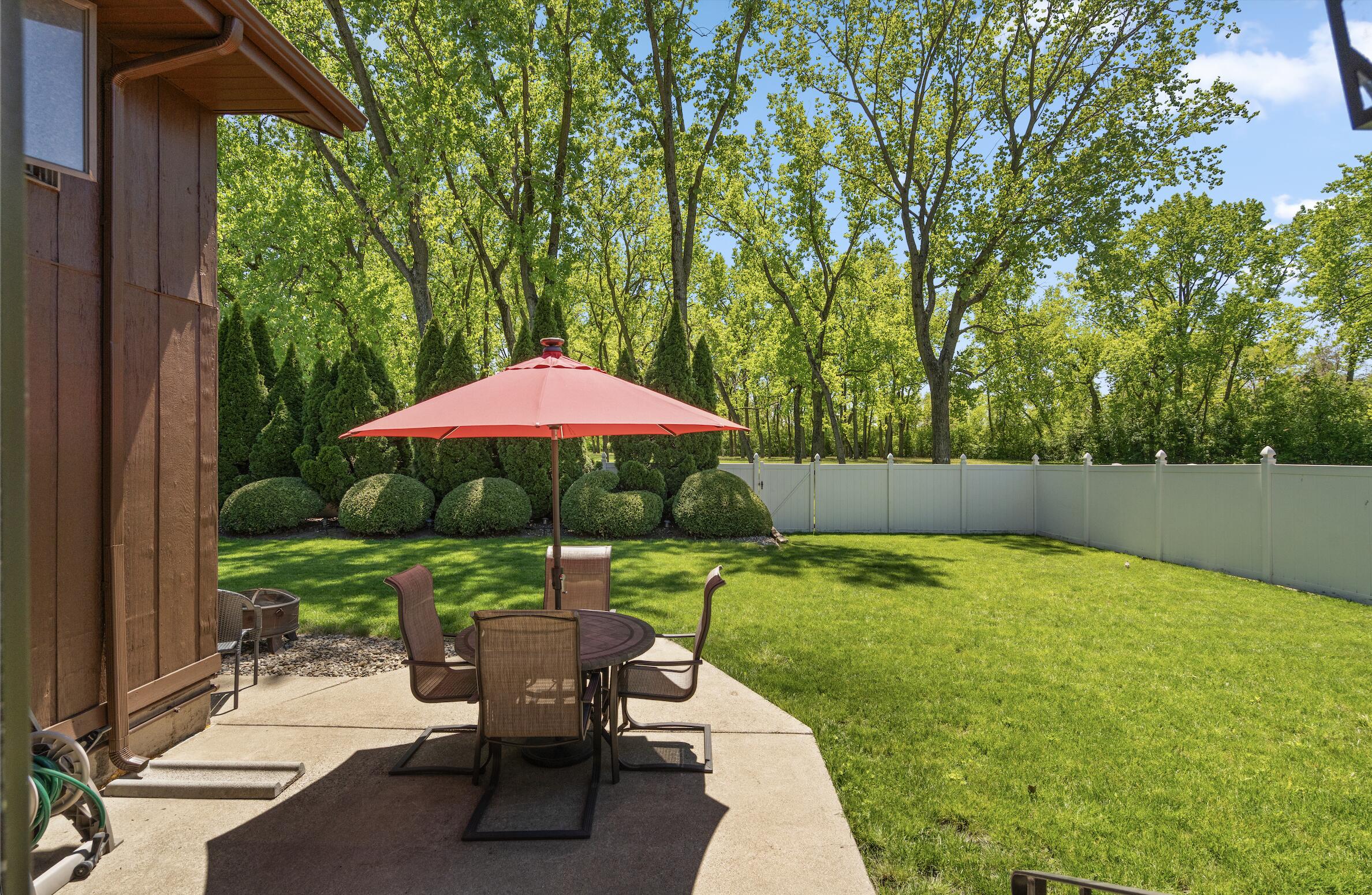 1148 Tamarack Place