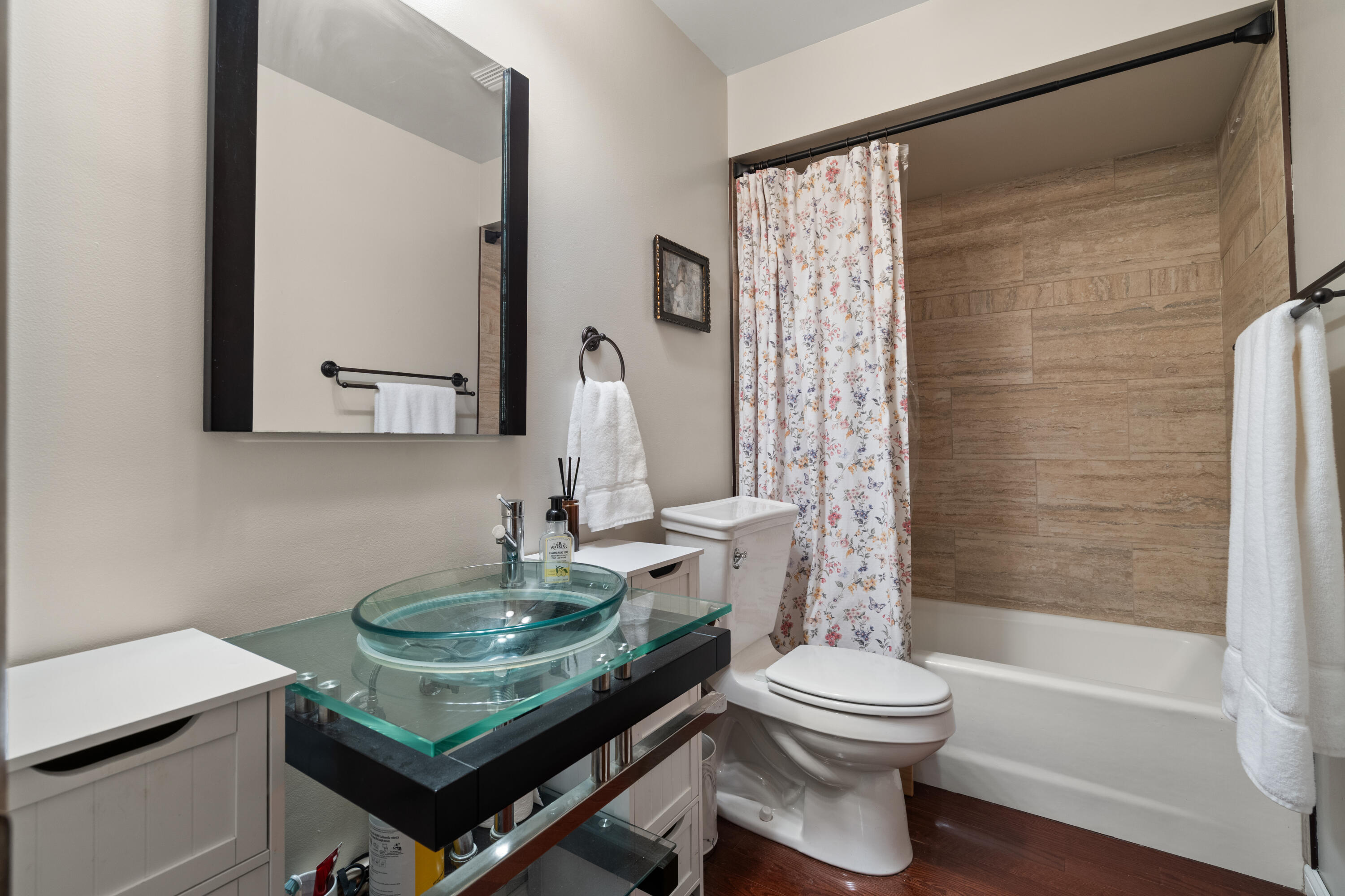 1148 Tamarack Place