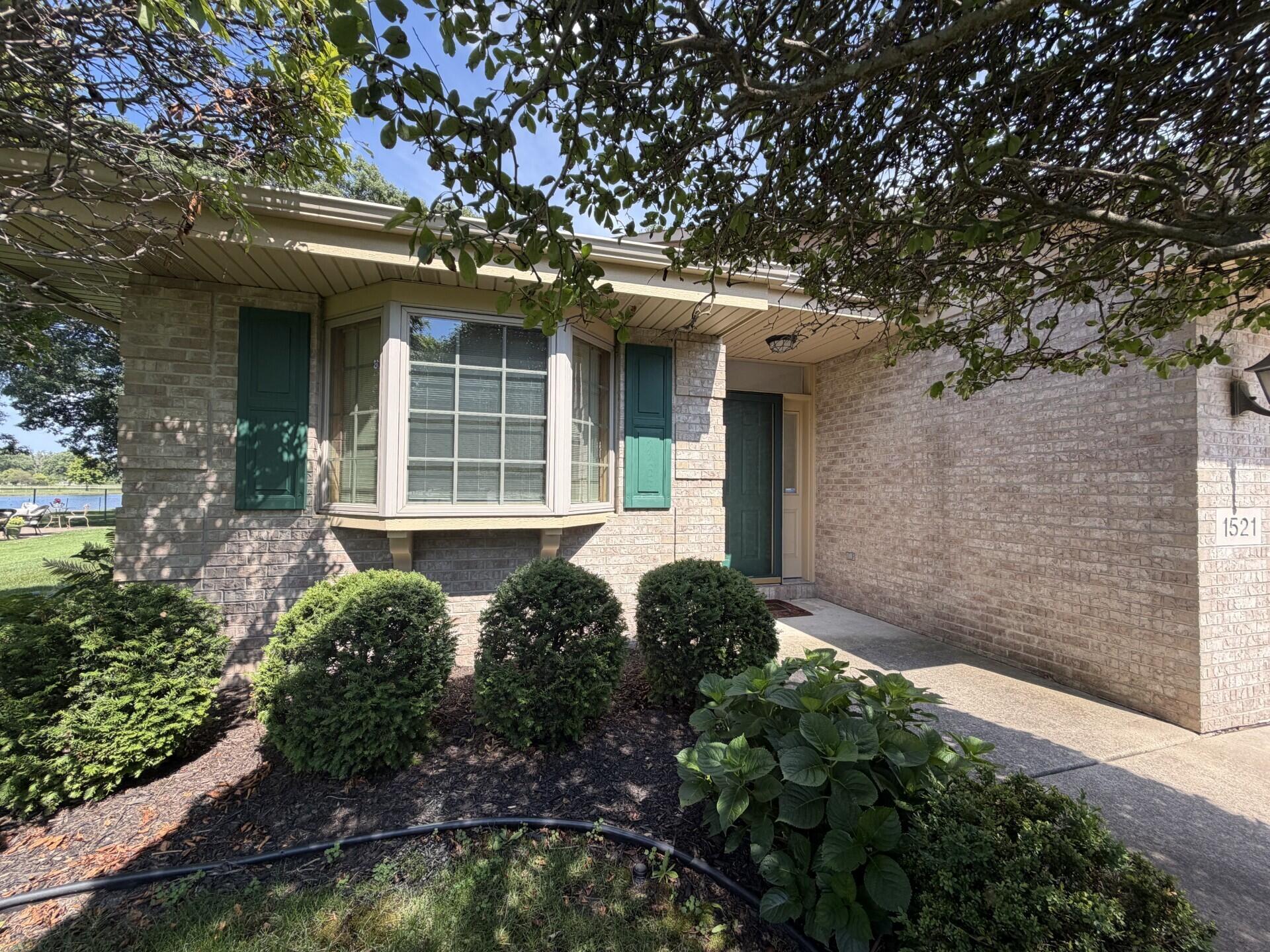 1521 Tamarack Drive