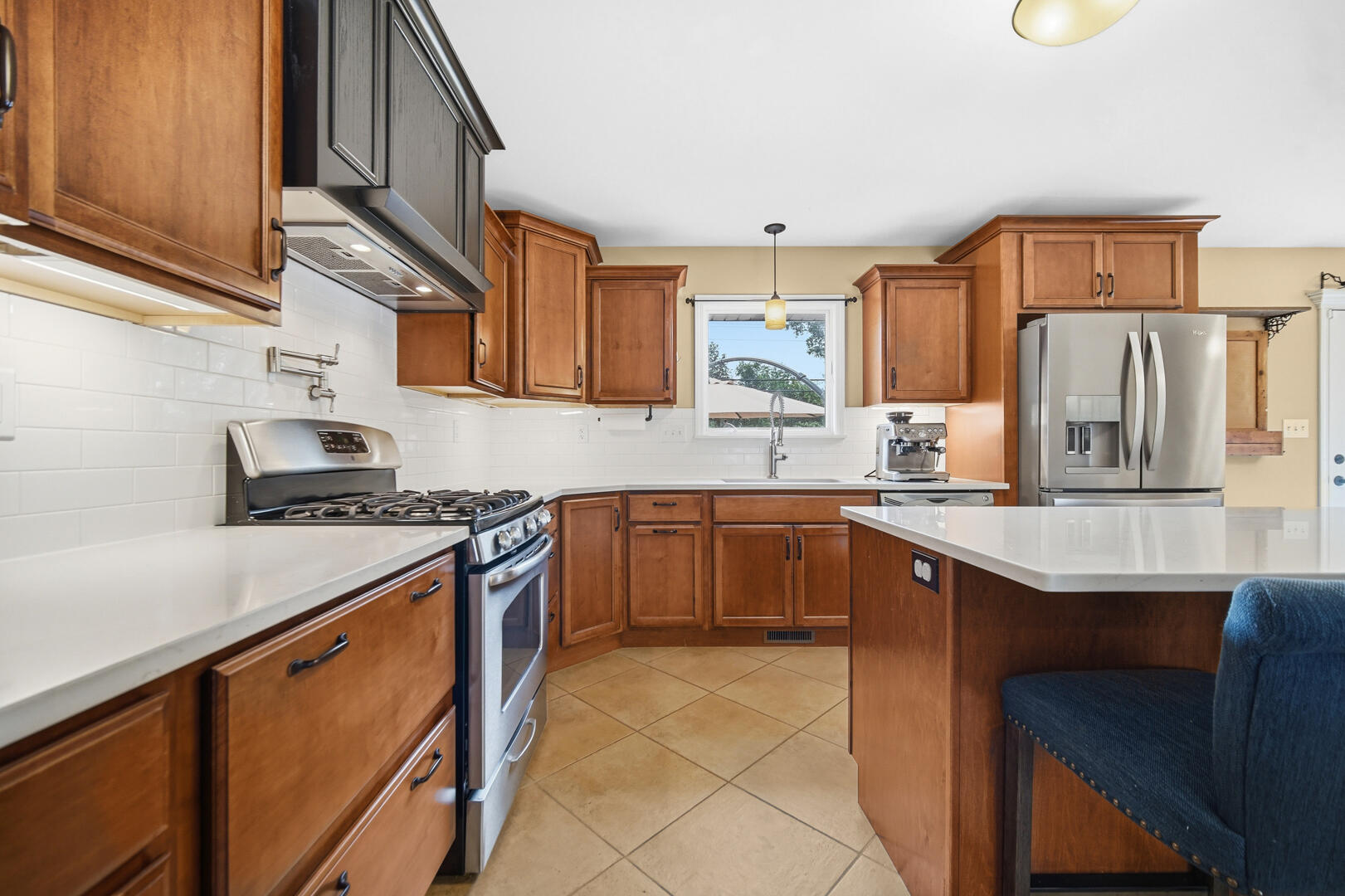 9424 Chestnut Lane