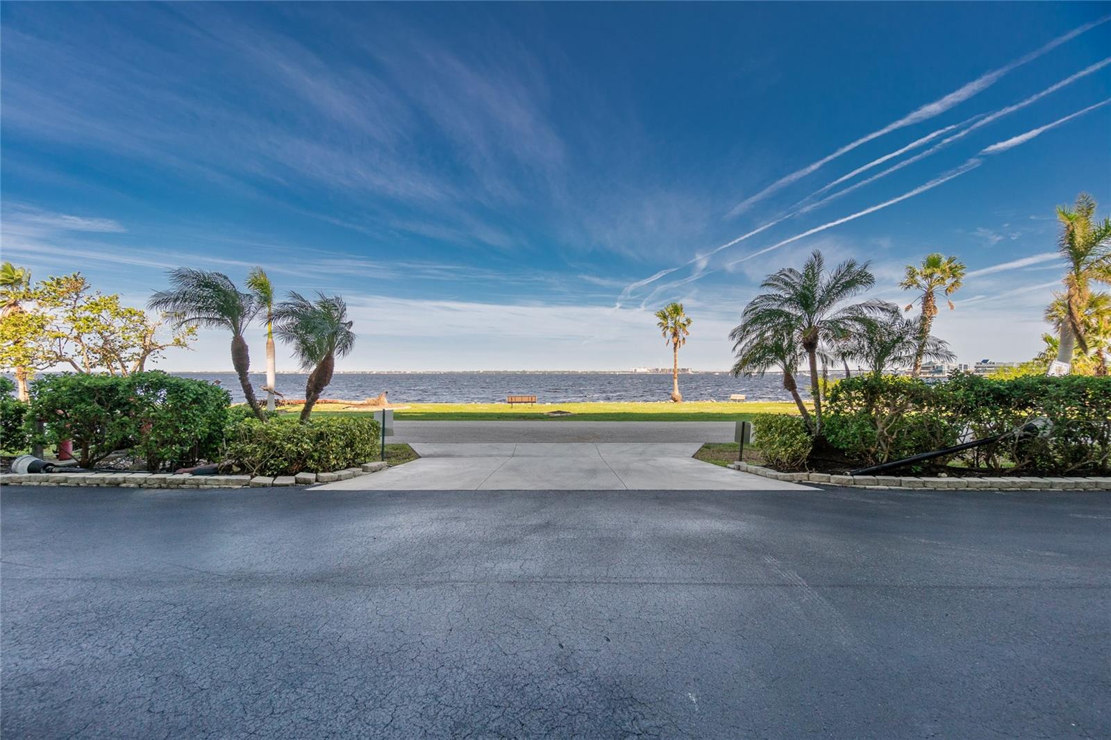 1500 PARK BEACH CIR #4B