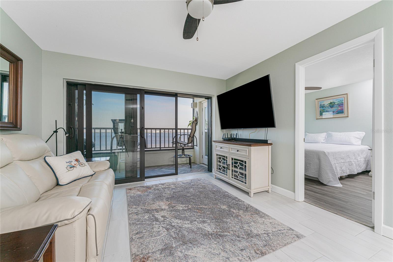 1500 PARK BEACH CIR #4B