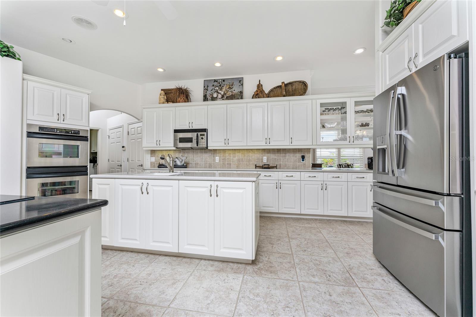 4015 TURTLE DOVE CIR