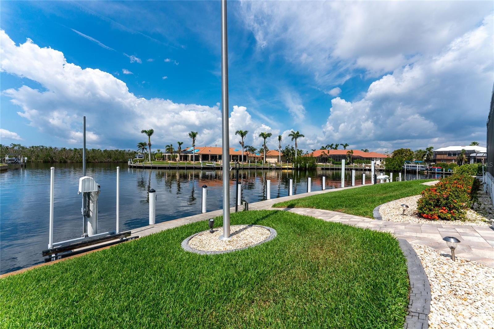 4015 TURTLE DOVE CIR