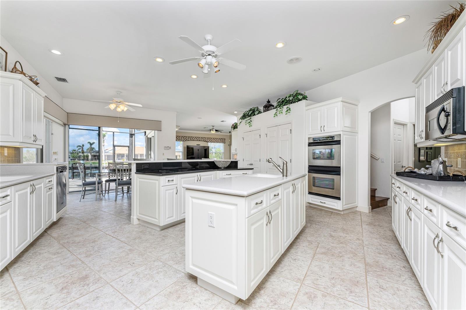 4015 TURTLE DOVE CIR