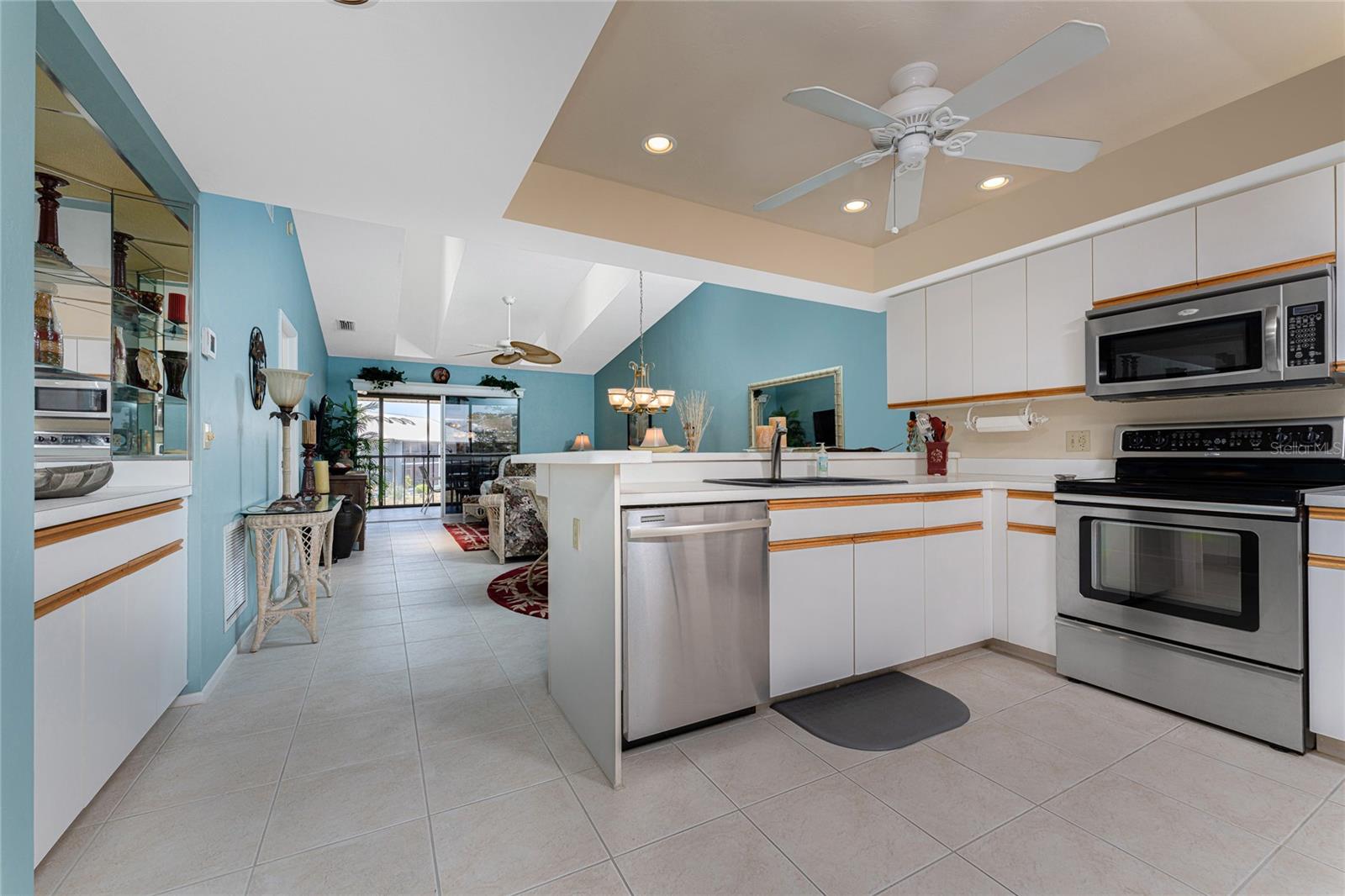 6800 PLACIDA RD #2006