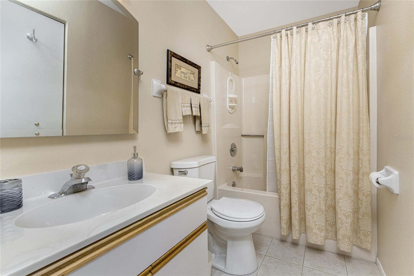 6800 PLACIDA RD #2006