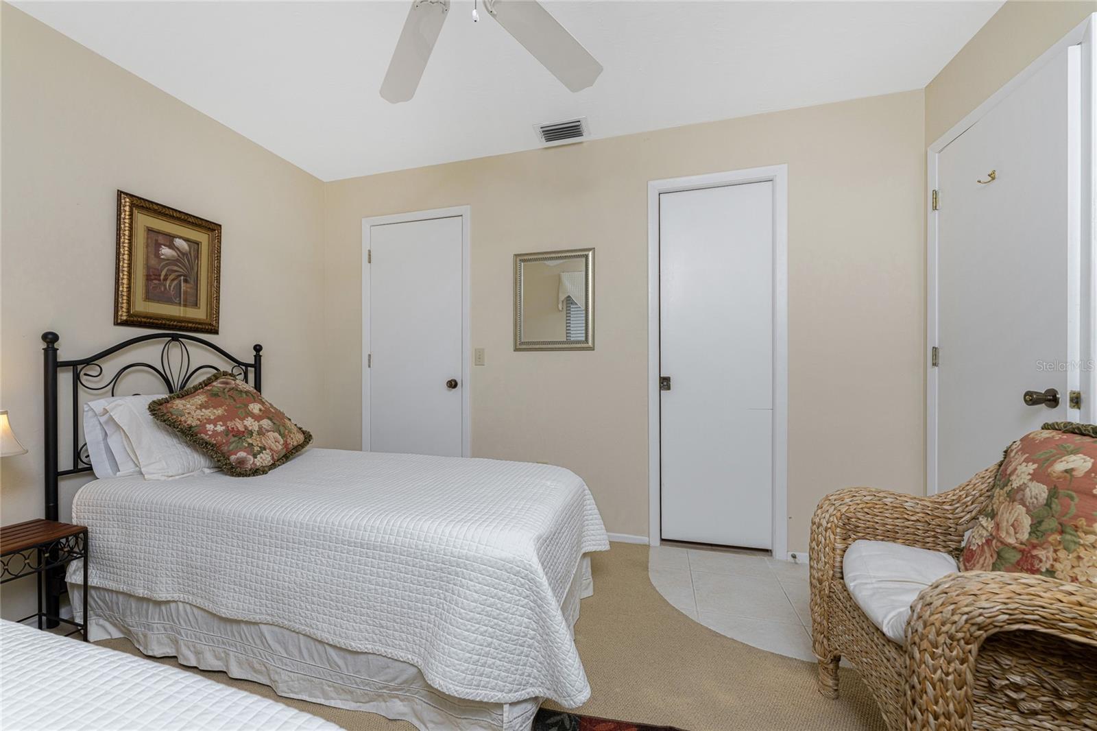 6800 PLACIDA RD #2006