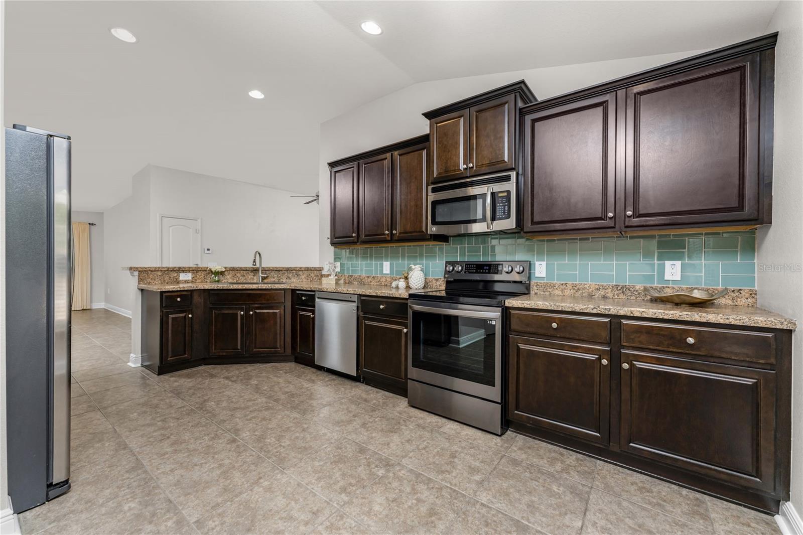 27069 BROOK FOREST RD