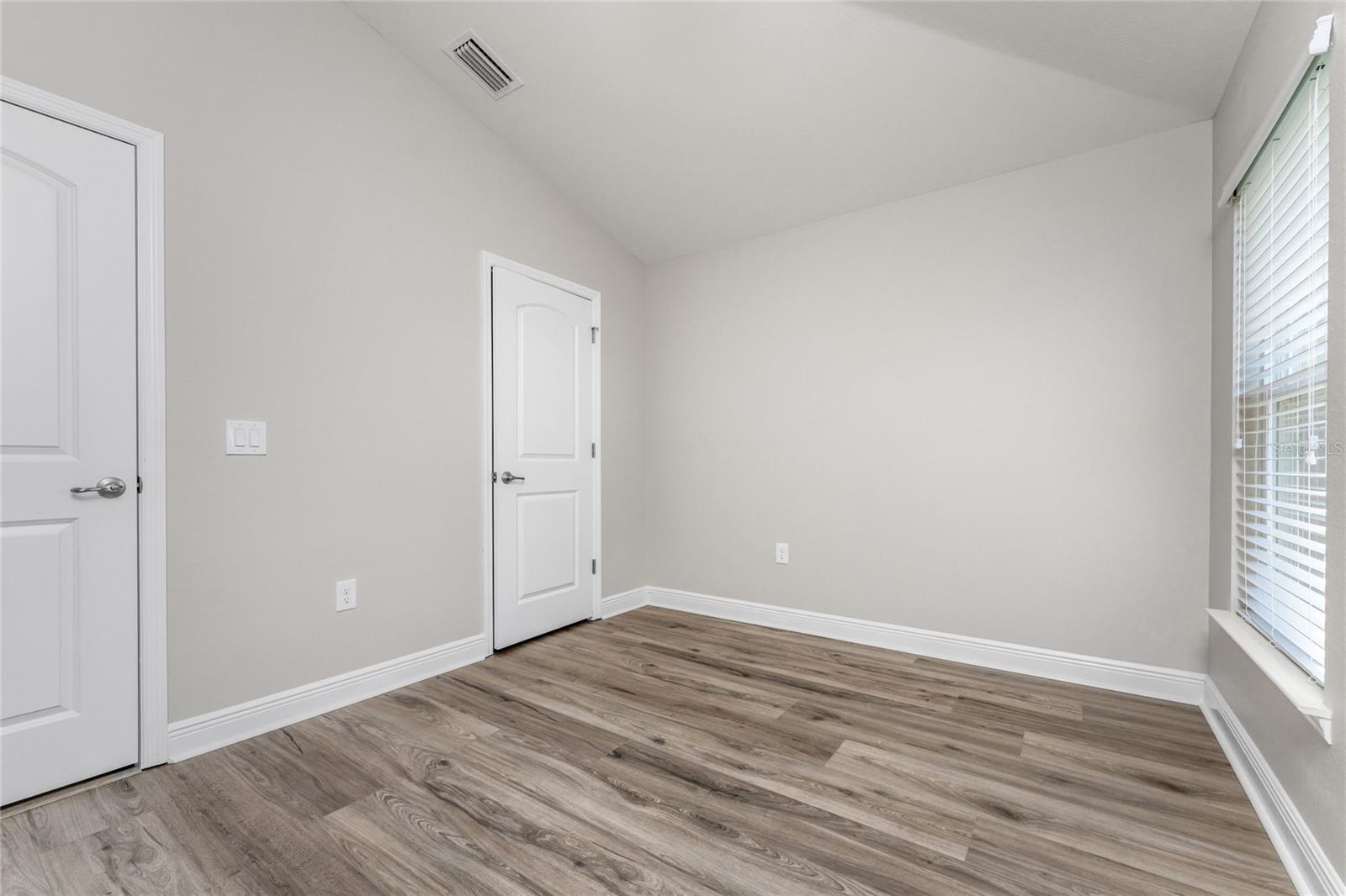 27069 BROOK FOREST RD