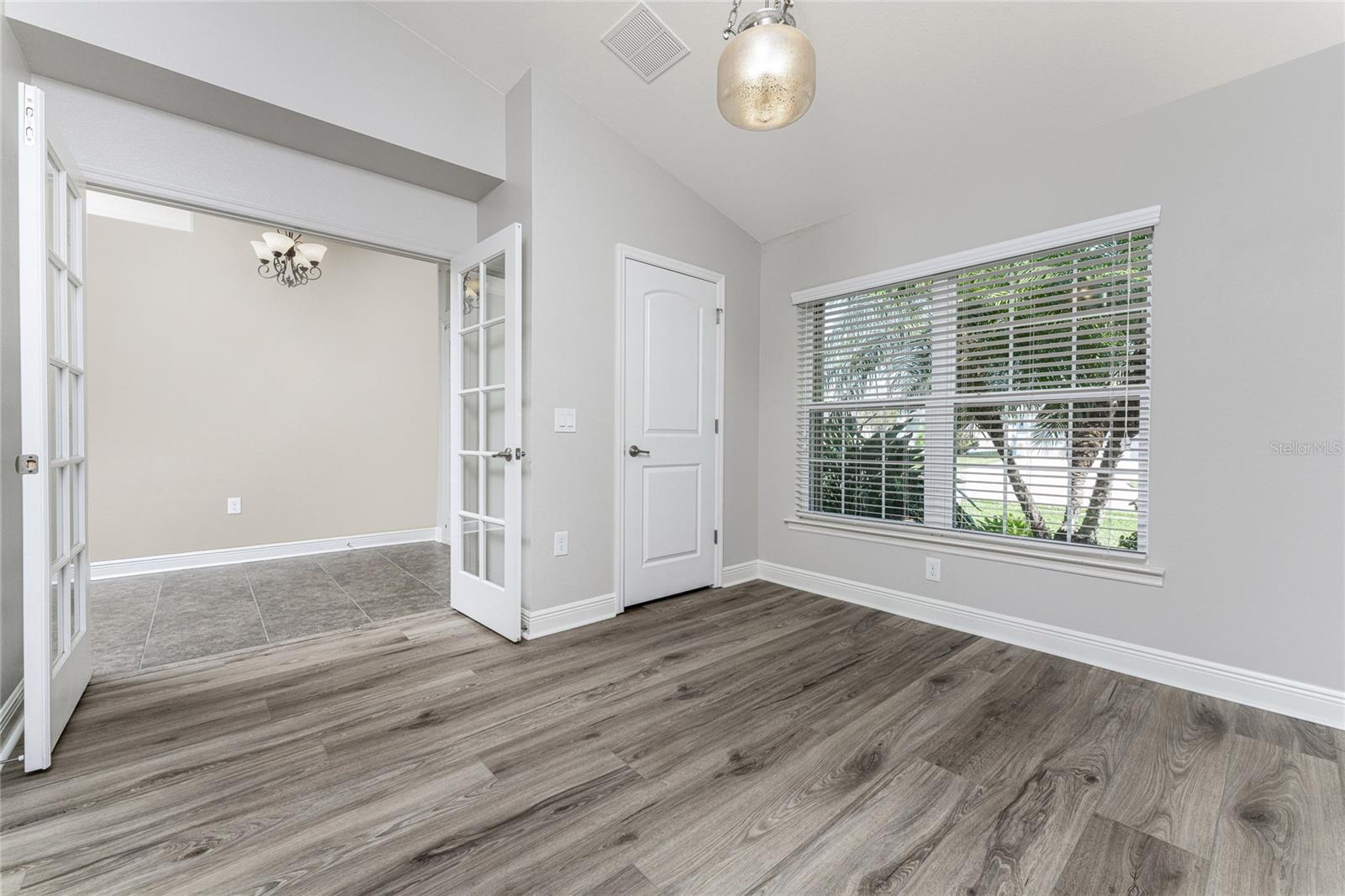 27069 BROOK FOREST RD