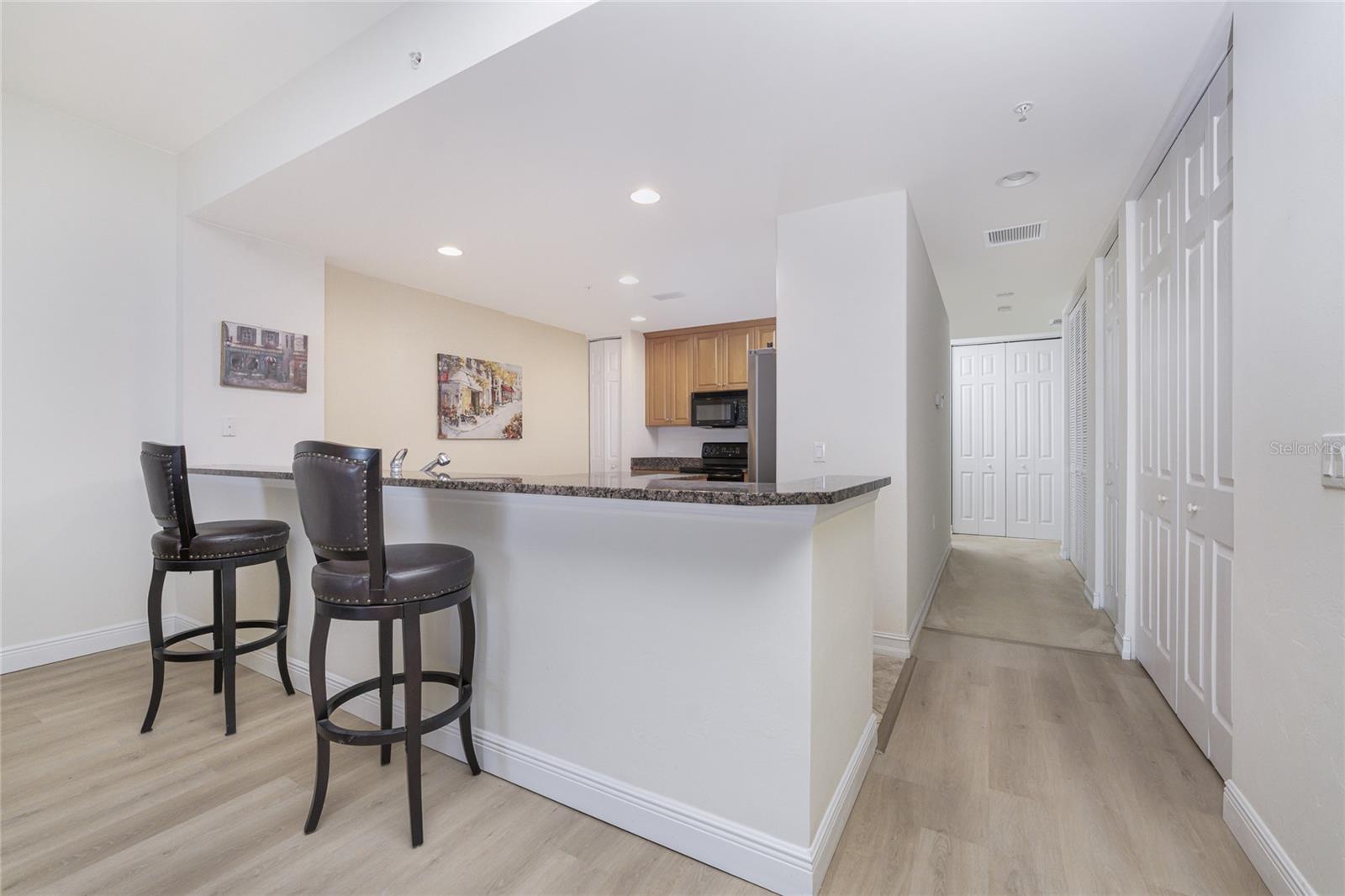 85 VIVANTE BLVD #8524