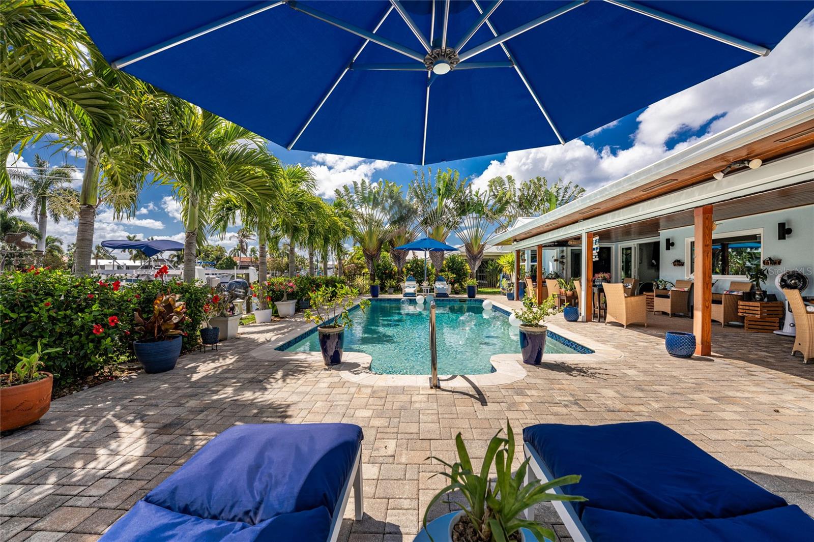 80 SABAL DR