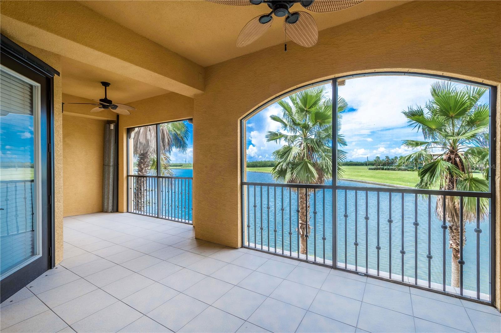 95 VIVANTE BLVD #207