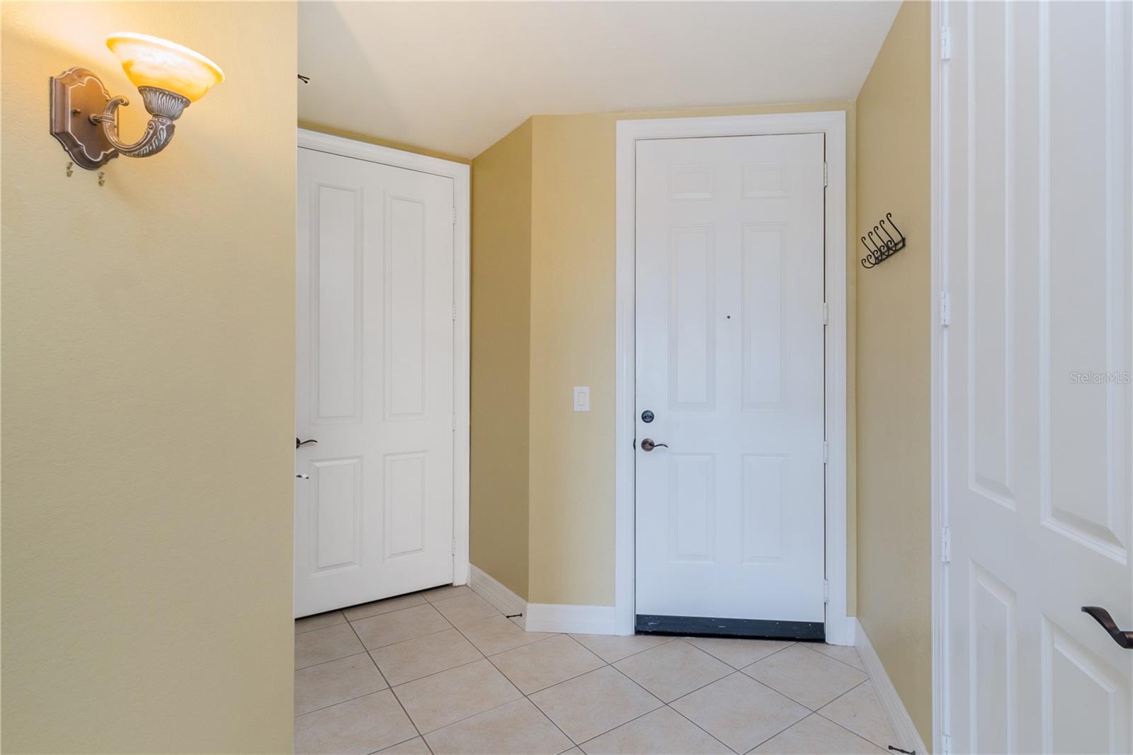 95 VIVANTE BLVD #207